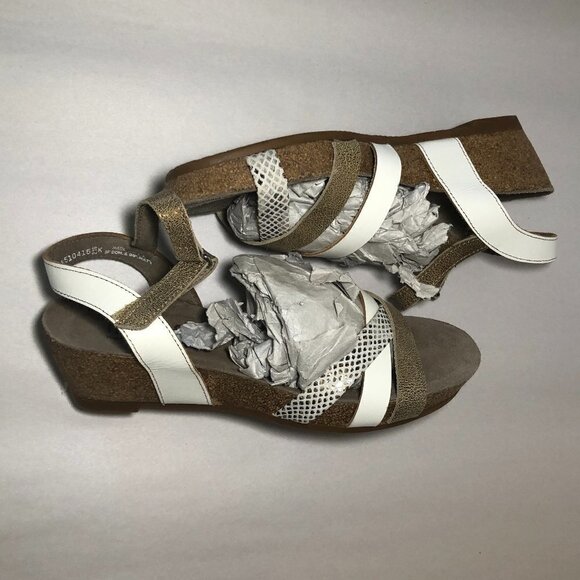 MUNRO Wedge Sandals Women's Size US8 Gold White Perfect Fit Mini - Picture 9 of 13
